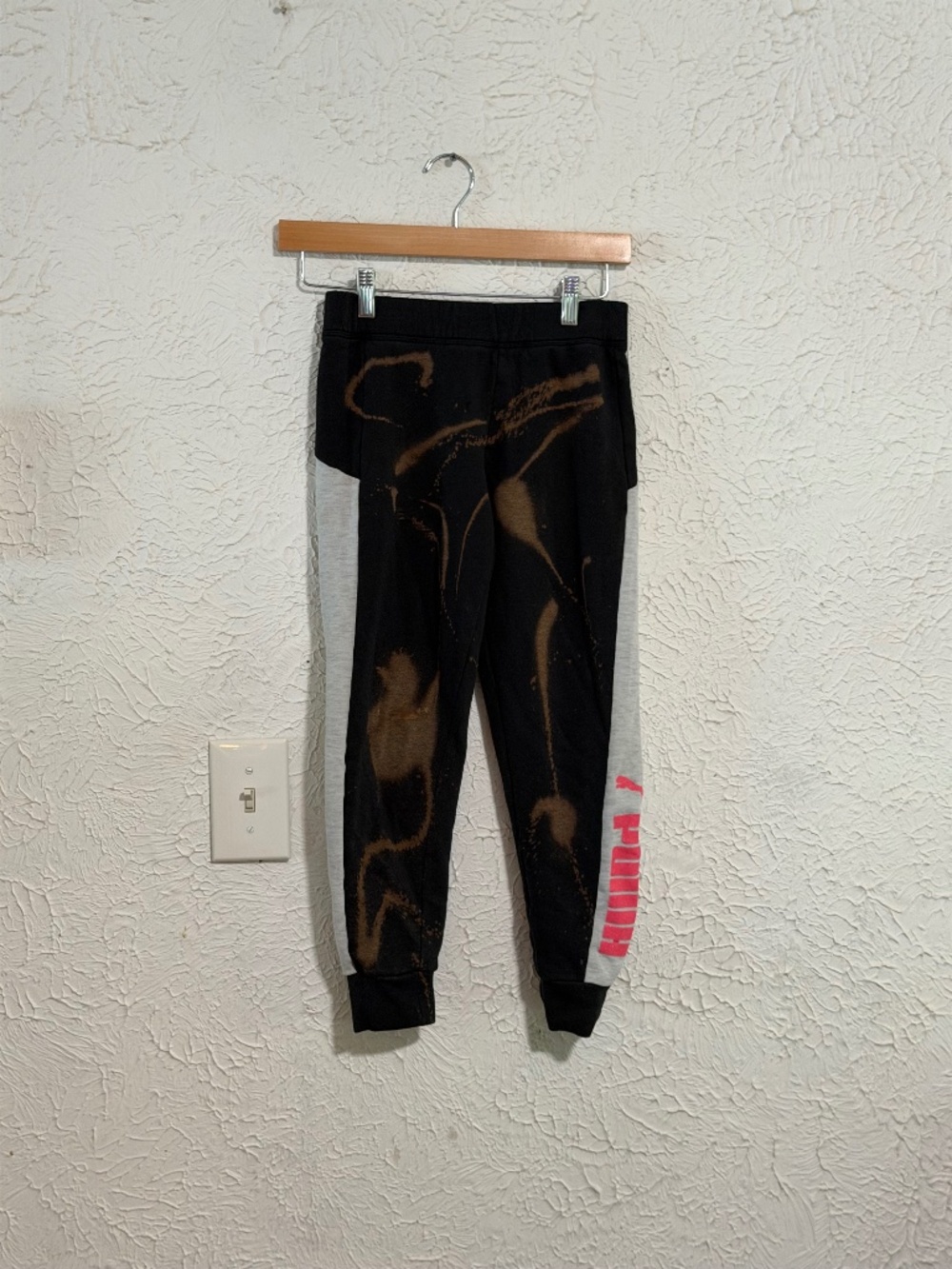 Puma Boys Black Logo Jogger Sweatpants Size Medium 8–10